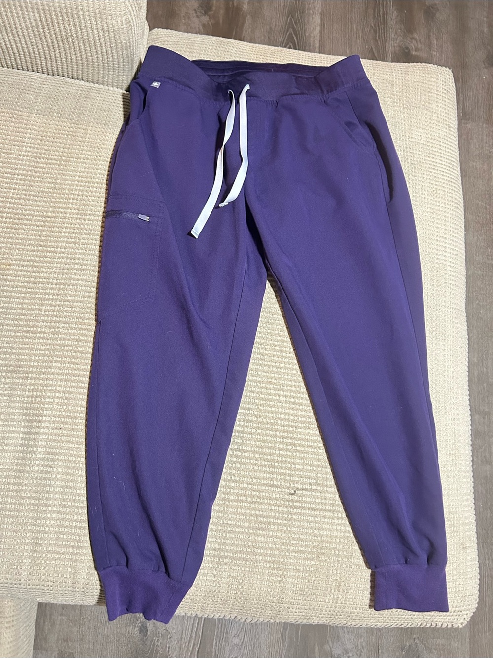 Figs women’s scrub pants Purple jam w grey Drawstring Jogger Pants